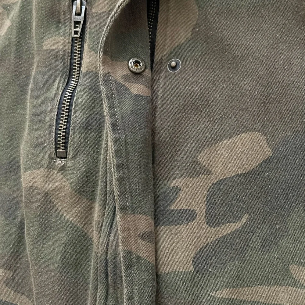 Jacket - Picture 3 of 10